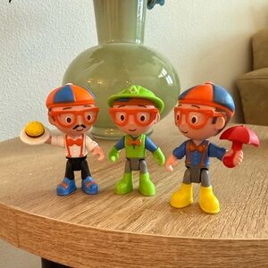FREE w/ purchase Blippi Figures